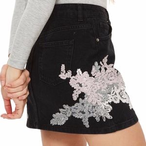 Topshop Skirts - NWT TOPSHOP Lace Applique Denim Skirt Size 8 Topshop Skirts - NWT TOPSHOP Lace Applique Denim Skirt Size 8